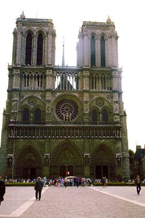 福岡の理想の賃貸物件を見つけるなら【ドリームステージ香椎セピア通り店】 – 豊富な物件と優れたサポートで理想の住まいを実現