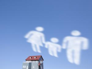 シェアハウスでの共同生活を送る